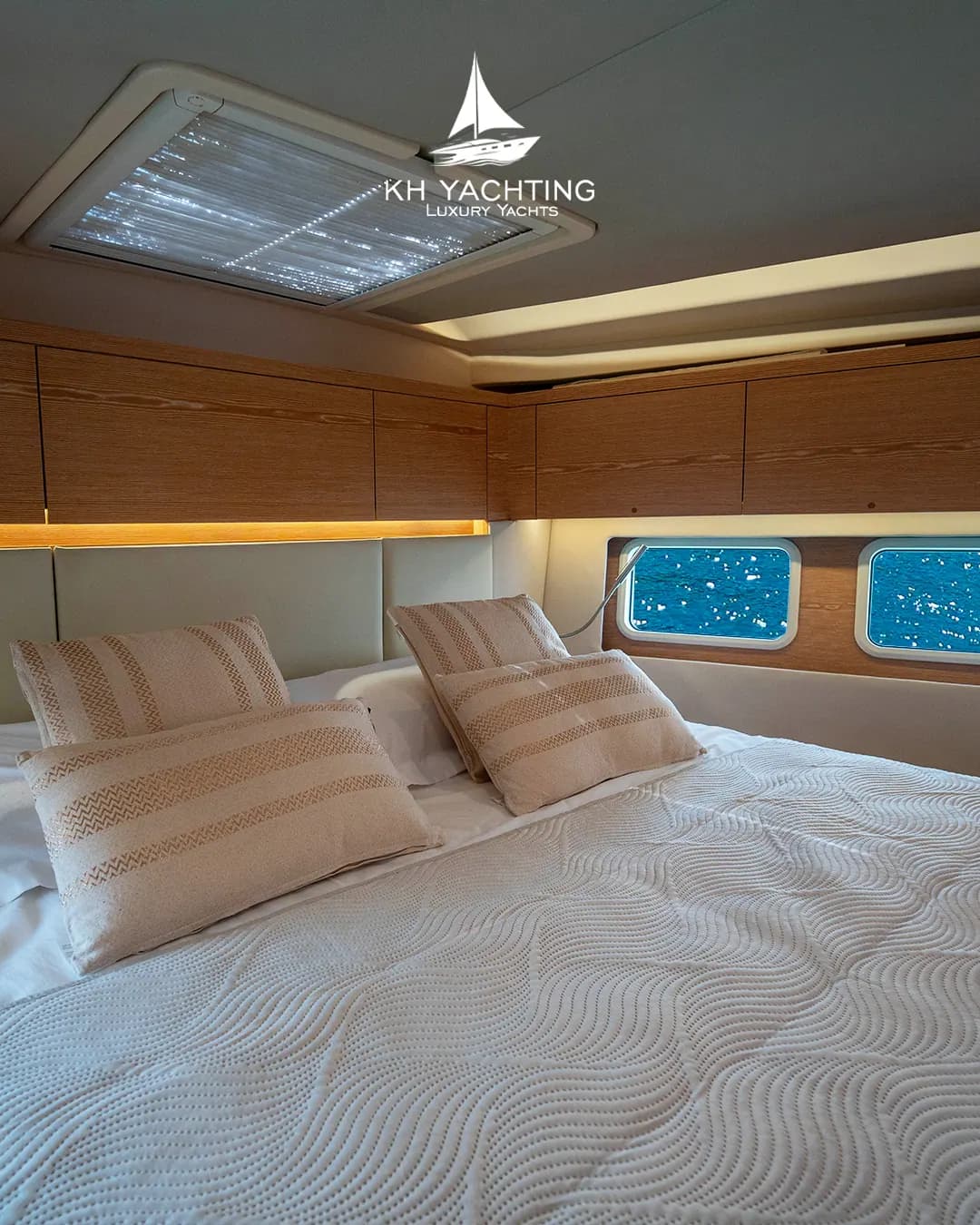 Master bed aboard Sea Witch